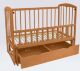Дитяче ліжечко дерев'яна маятник з висувним ящиком-шухлядою відкидним бортом 