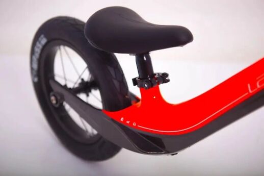 Беговел-велобіг від дитячий LANQ WLN1255 колеса 12 дюймів магнієва рама і вилка графіт