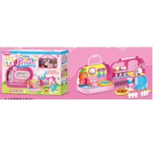 Ігровий набір QL070 Будиночок-валіза з меблями і Зайчиком рожевий