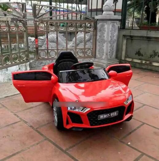 Дитячий одномісний електромобіль Легкова машина Спорткар Audi T-7662 на EVA колесах червоний