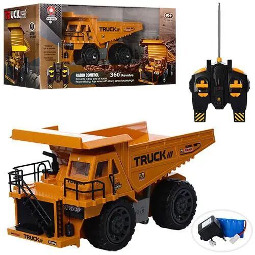 Машина трюкова UD2170A на гумових колесах на акумуляторі на радіоуправлінні