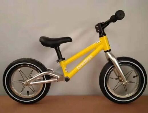 Детский Беговел B-15 Алюминиевая рама сборка 85% желтый