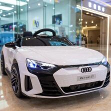 Дитячий електромобіль Легковий автомобіль BAMBI M 4938EBLR-1 Audi на EVA колесах / шкіряне сидіння / білий