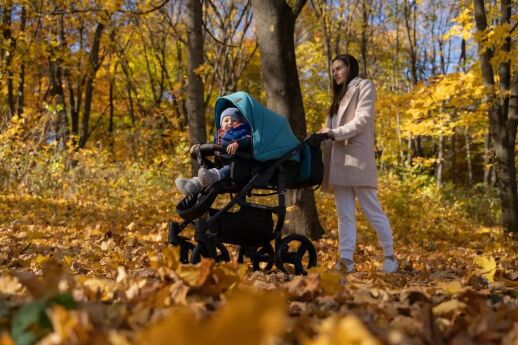 Універсальна всесезонна дитяча коляска 2в1 "Discovery" з сумкою дощовиком і сіткою / синя