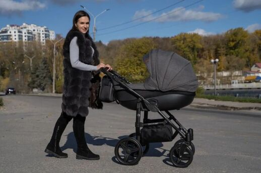 Універсальна всесезонна дитяча коляска 2в1 "Discovery" з сумкою дощовиком і сіткою / сіра