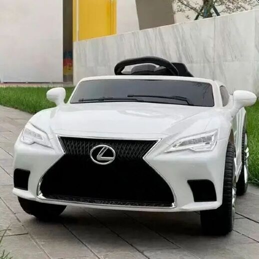 Дитячий електромобіль легкова машина Lexus M 4824 EBLR-1 mp3, USB-роз'єм Світлові та звукові ефекти