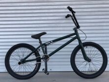 ВЕЛОСИПЕД ВМХ-5 20 ДЮЙМІВ ЗЕЛЕНЕ ***